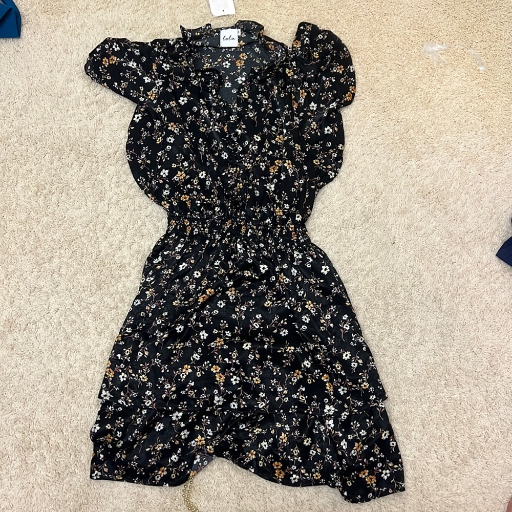 NEW WITH TAGS Lola Floral Smock Waist Mini Dress